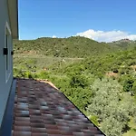 Apartment Qyteza & *
